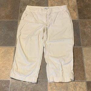 COLDWATER CREEK WHITE CAPRIS WOMENS SIZS 12 PETITE
